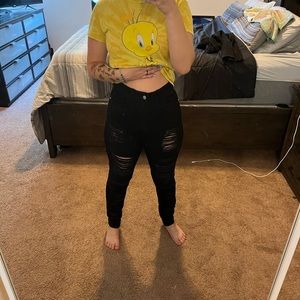 High wasted distressed skinny jean’s SHEIN brand size Small (4)